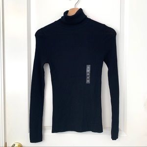 Uniqlo Black Merino Ribbed Turtleneck Sweater